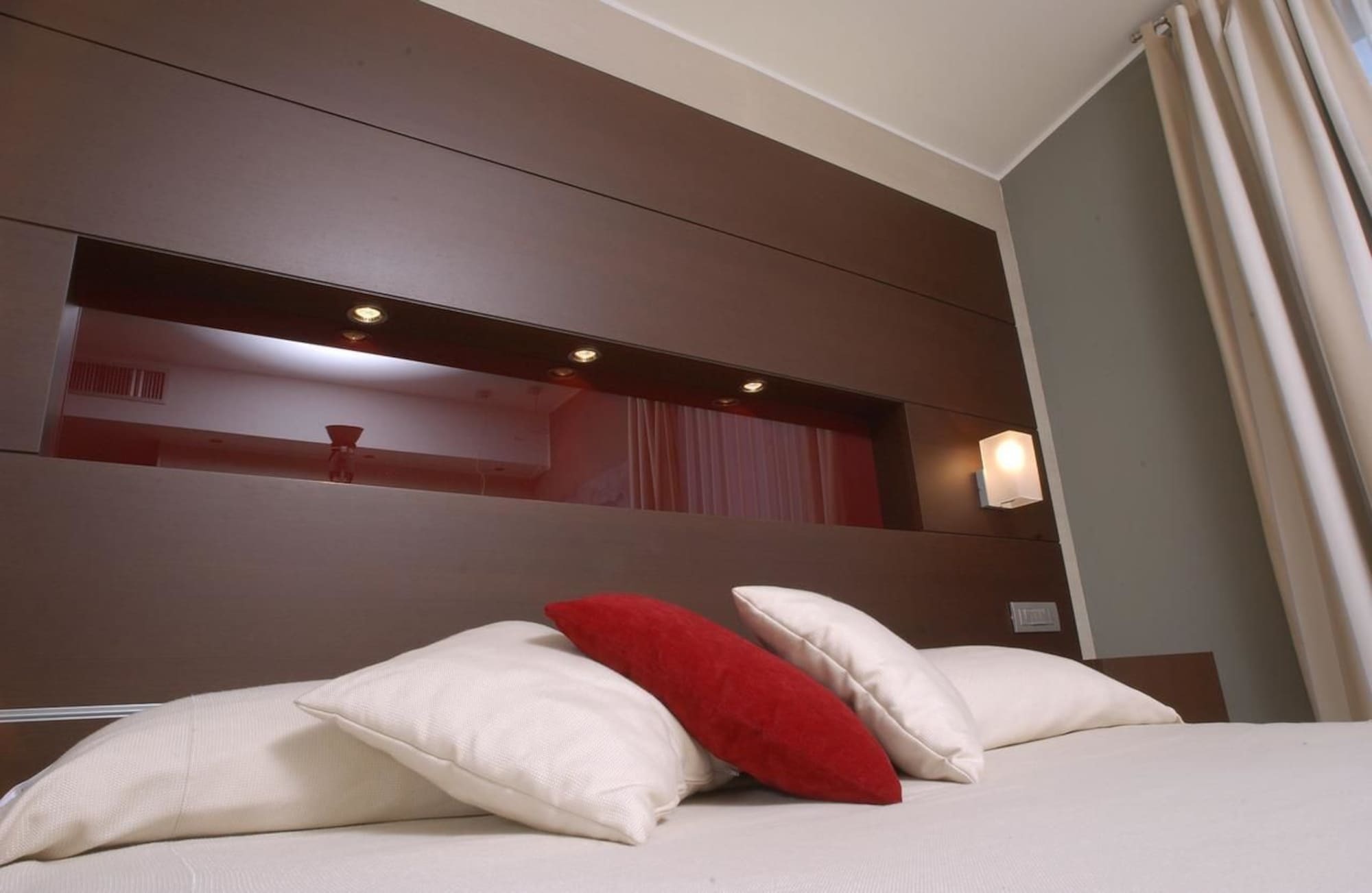 Inverigo Hotel Ngoại thất bức ảnh