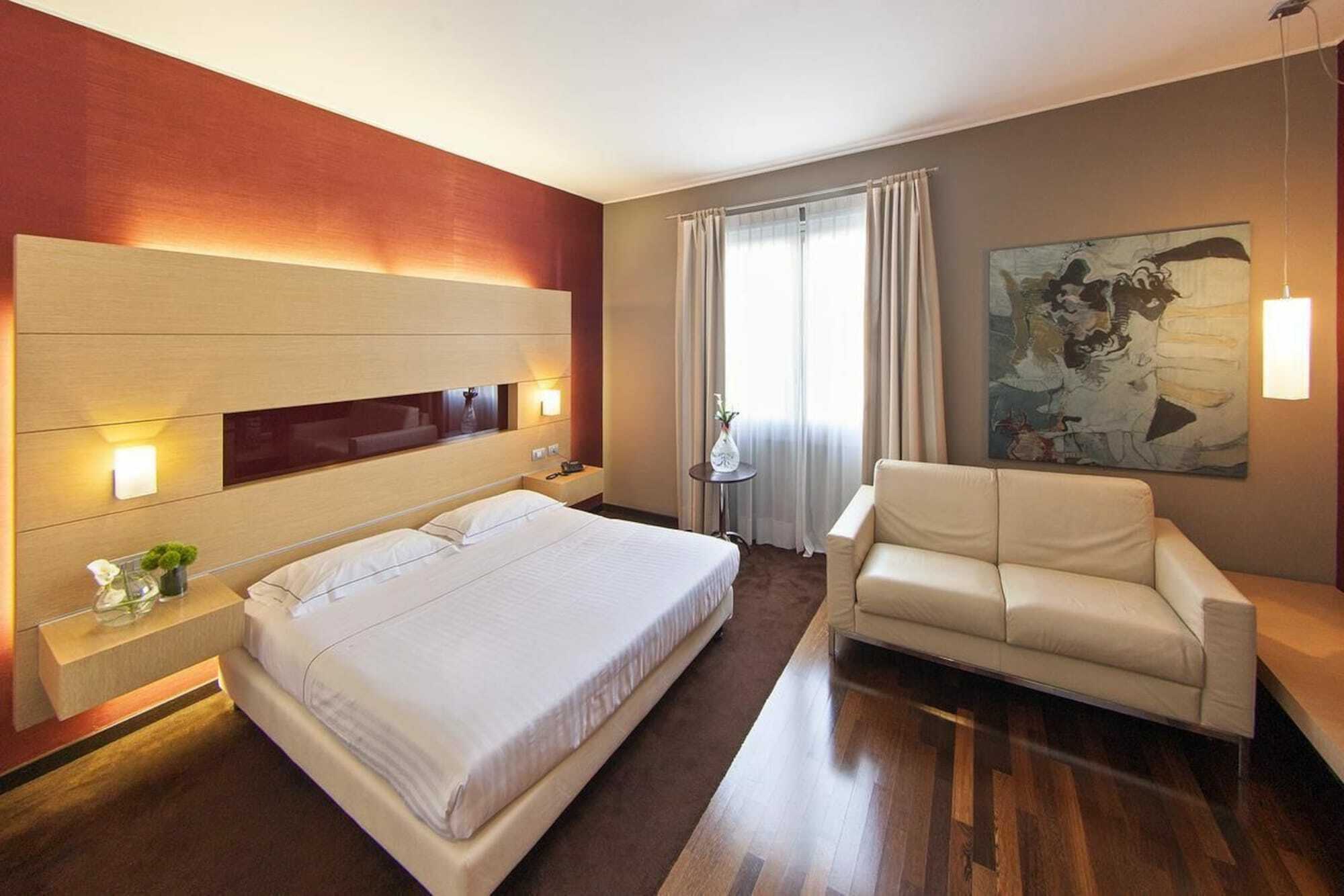 Inverigo Hotel Ngoại thất bức ảnh